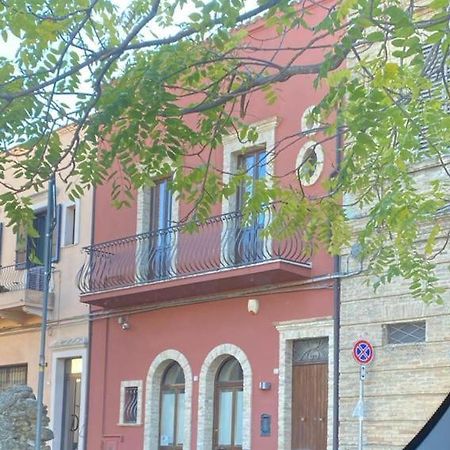Residenza In Piazzetta Hotel Васто Екстериор снимка