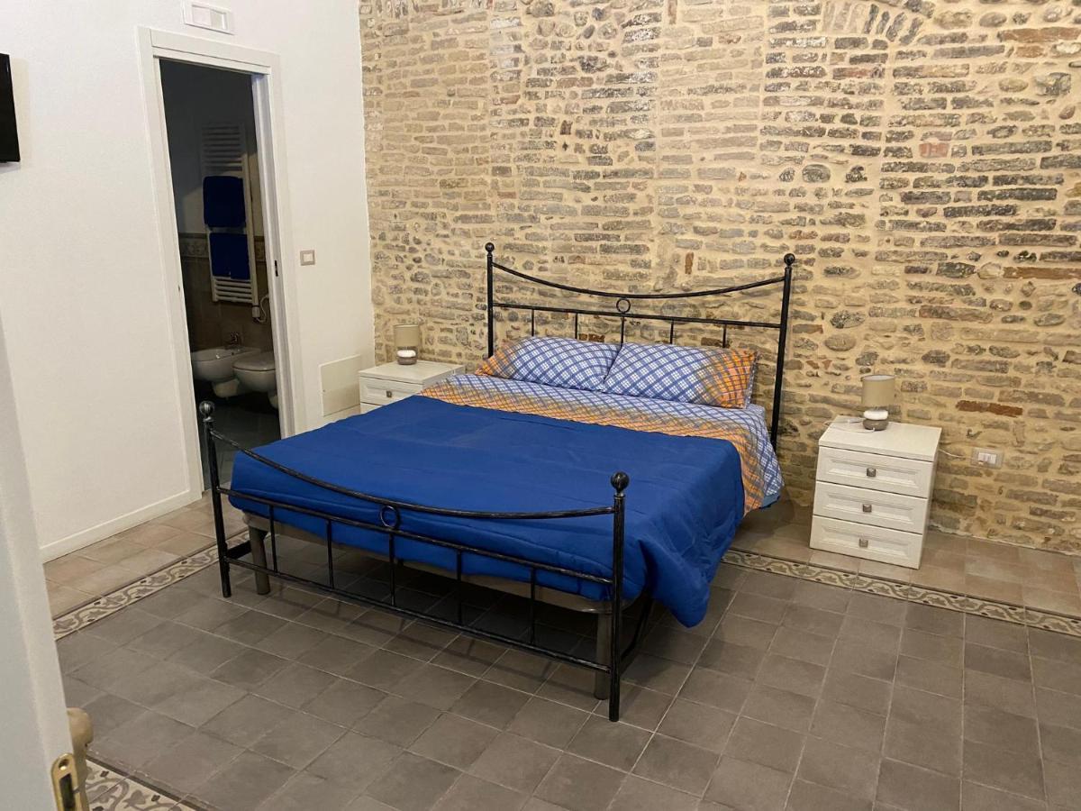 Residenza In Piazzetta Hotel Васто Екстериор снимка